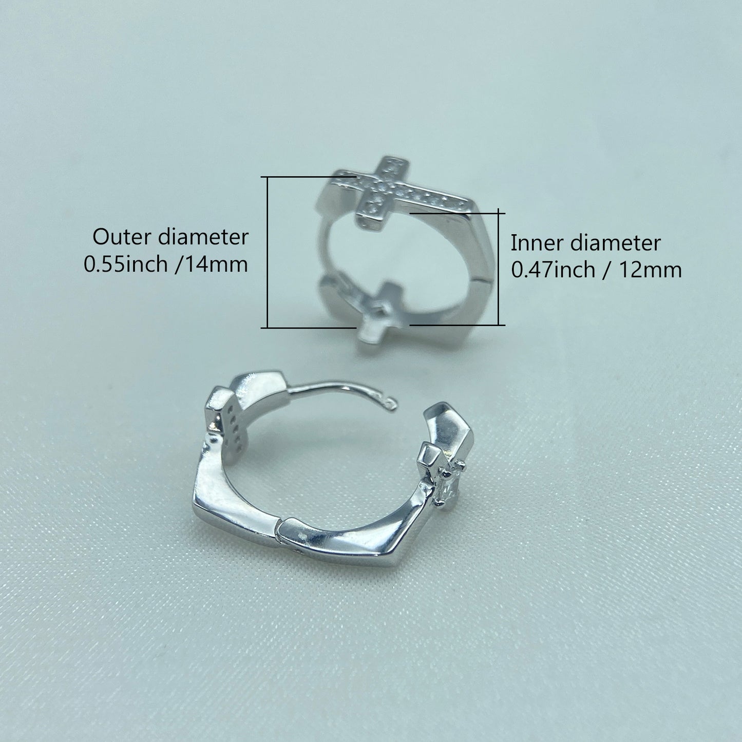 PEETTY small huggie earrings s925 sterling silver cross cubic zirconia size white gold