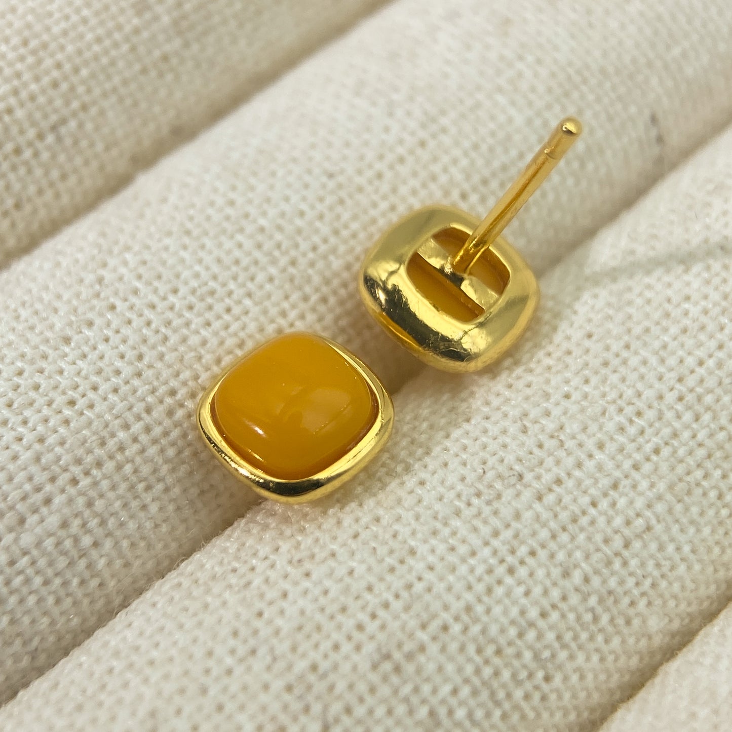 Natural Yellow Amber Earrings - 925 Sterling Silver Gemstone Studs