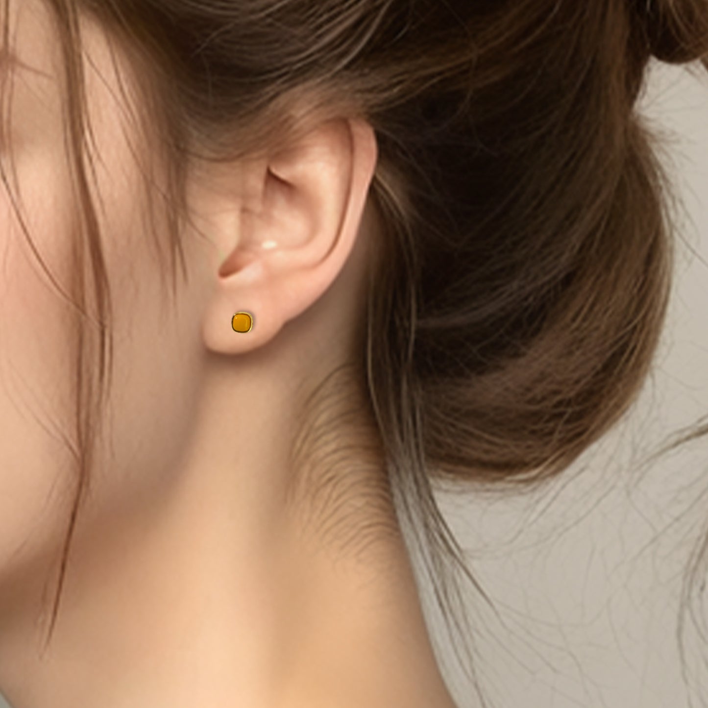 Natural Yellow Amber Earrings - 925 Sterling Silver Gemstone Studs