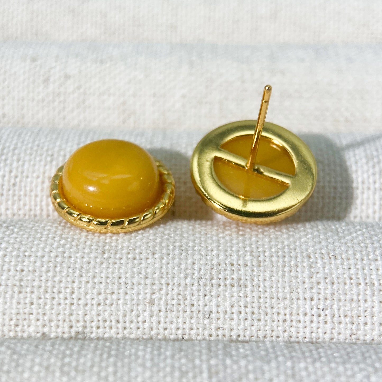 PEETTY natural yellow amber earrings classic round vintage gemstone studs detail