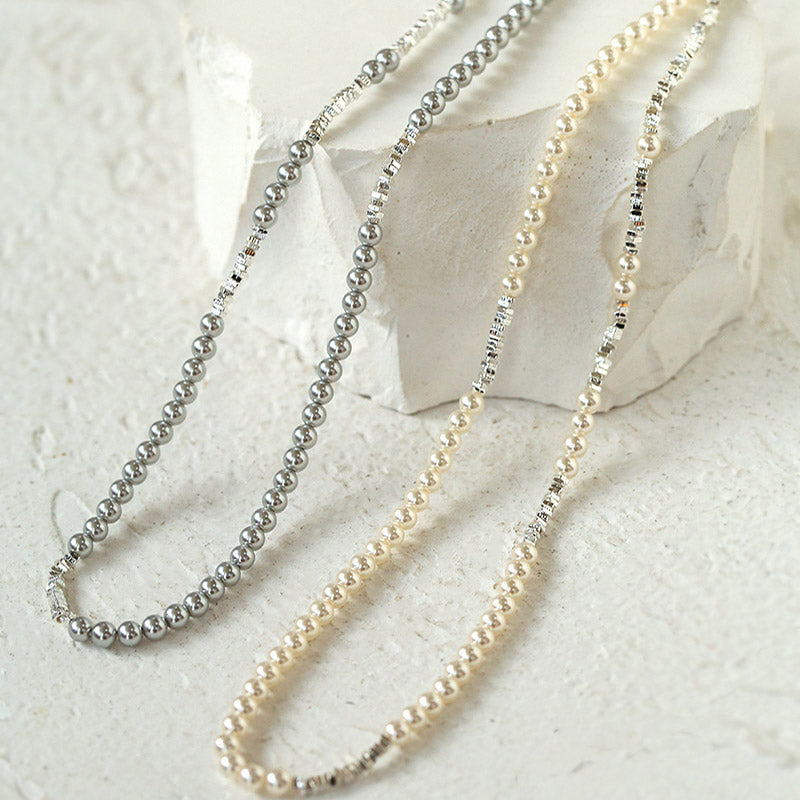 PEETTY simple mini pearl necklace white grey pearl 01