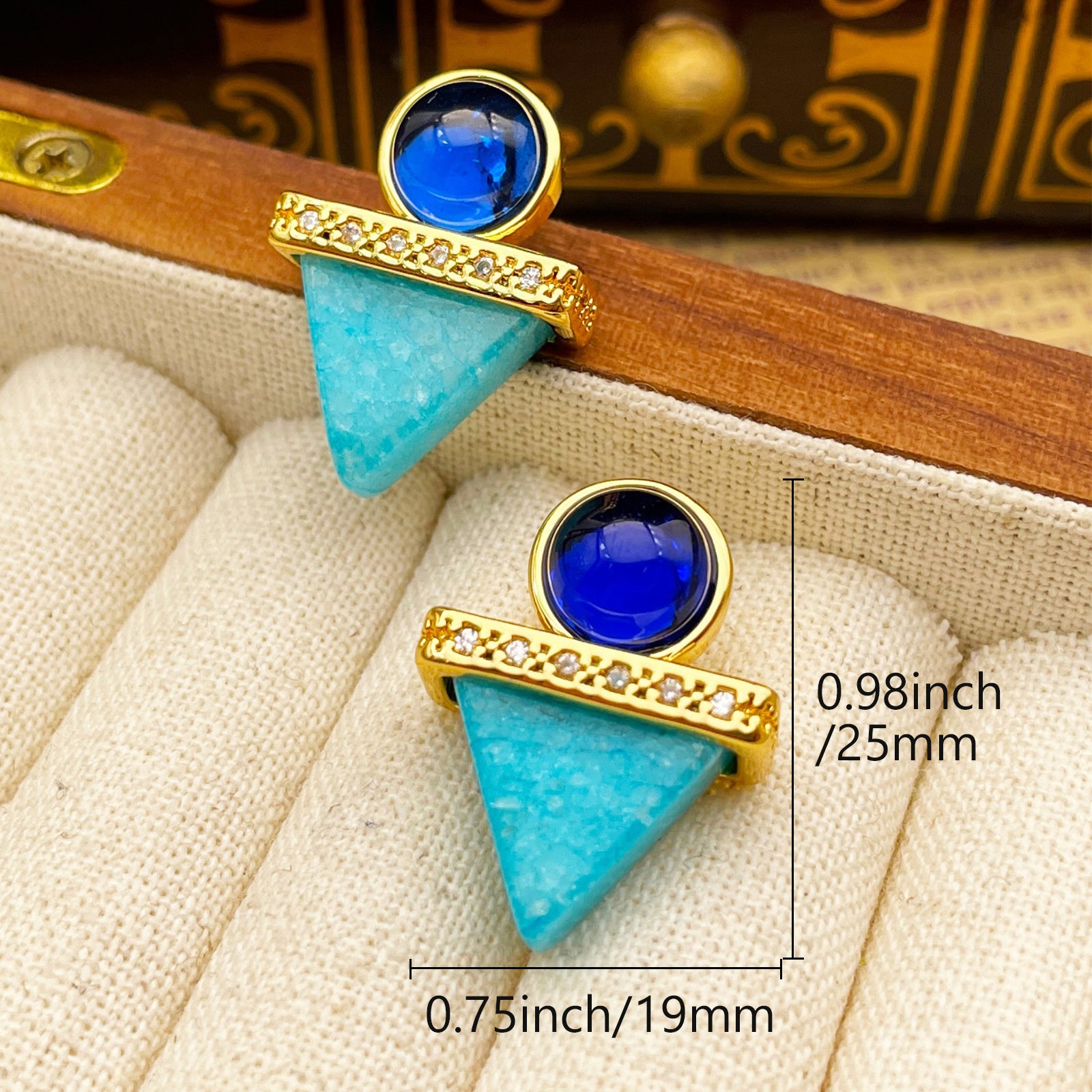 PEETTY triangle blue stud earrings vintage glass natural stone size
